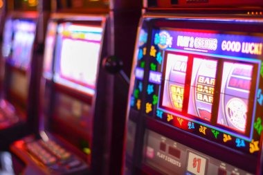 Casino Hold'em live dealer table on sejarahjitu showing community cards and player interface